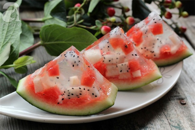 Tận dụng trái cây thừa sau Tết làm ngay thạch trái cây mát lịm tươi ngon - Ảnh 1.