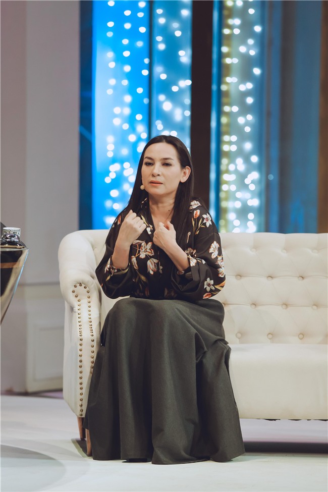 Phi Nhung: Các mẹ đừng bỏ rơi con nhỏ, bàn tay Nhung nhỏ lắm không thể nuôi hết được những đứa trẻ-4