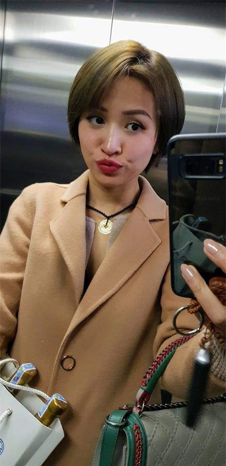 "me mot con" thanh van hugo gay bao du luan vi bat ngo xuong toc dip dau nam - 9