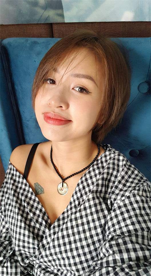 "me mot con" thanh van hugo gay bao du luan vi bat ngo xuong toc dip dau nam - 3