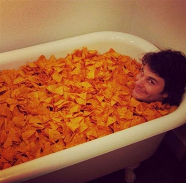 lo dien nhung hinh anh "oai oam" phia trong bon tam hinh anh 15