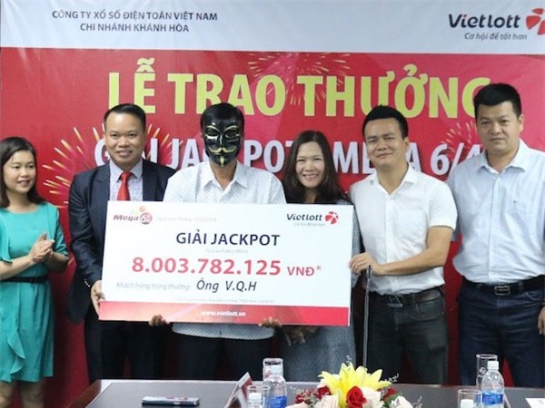 Trúng jackpot khủng nhờ lộc từ… người ông quá cố