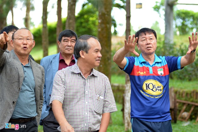 Park Hang-seo mo duong cho HLV Han Quoc den Viet Nam hinh anh 2