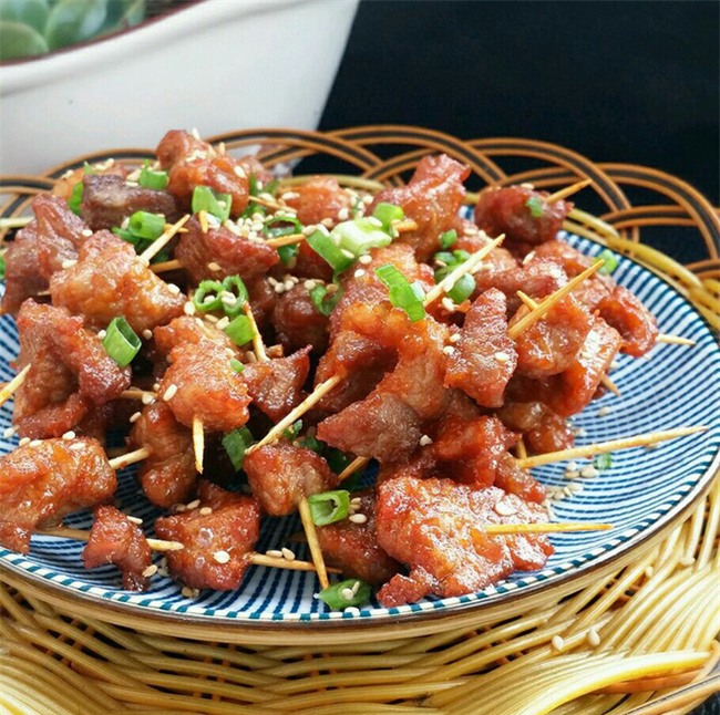 Thịt xiên làm theo cách vừa đơn giản mà lại vừa ngon - Ảnh 5.