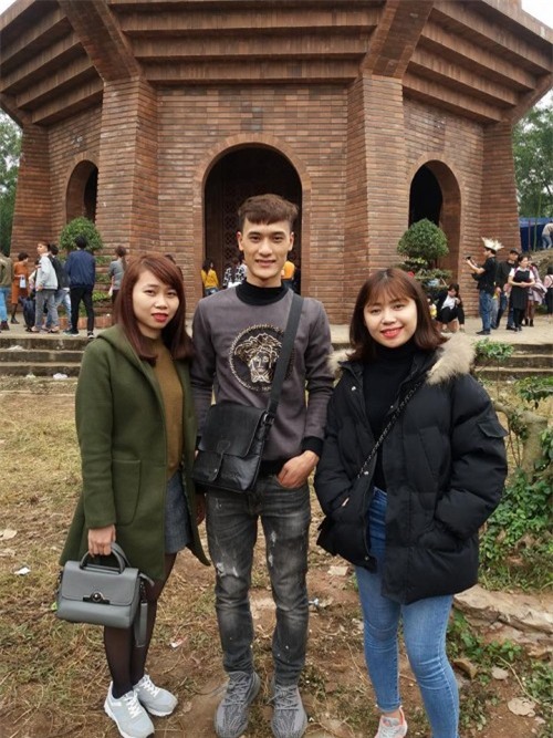 Nỗi đau mang tên khi hội bạn thân có người yêu: Hẹn 3, ra 6 đứa - Ảnh 2.