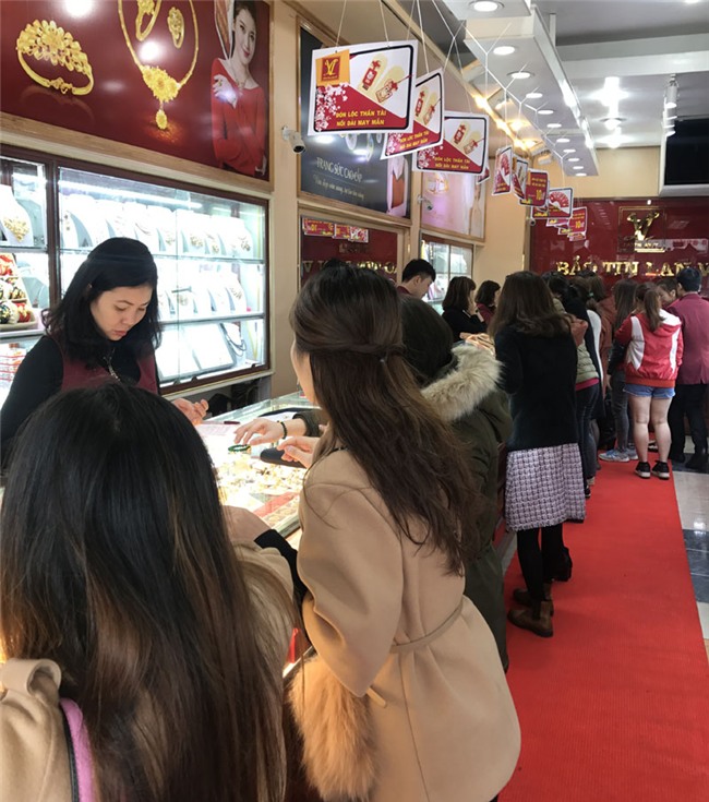 ngày thần tài,thần tài,mua vàng,mua vàng cầu may