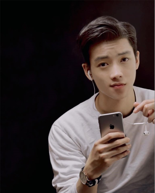 "soai ca" goc viet lam co van bo tai chinh anh duoc dan mang san lung hinh anh 4