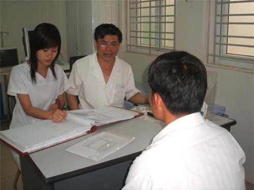 Tự dùng thuốc bổ thận tráng dương, có thể liệt giường - Ảnh 1.