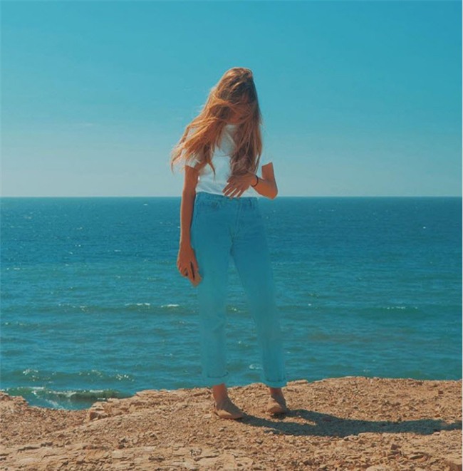 ngo ngang voi nhung khoanh khac trung hop kho tin hinh anh 2