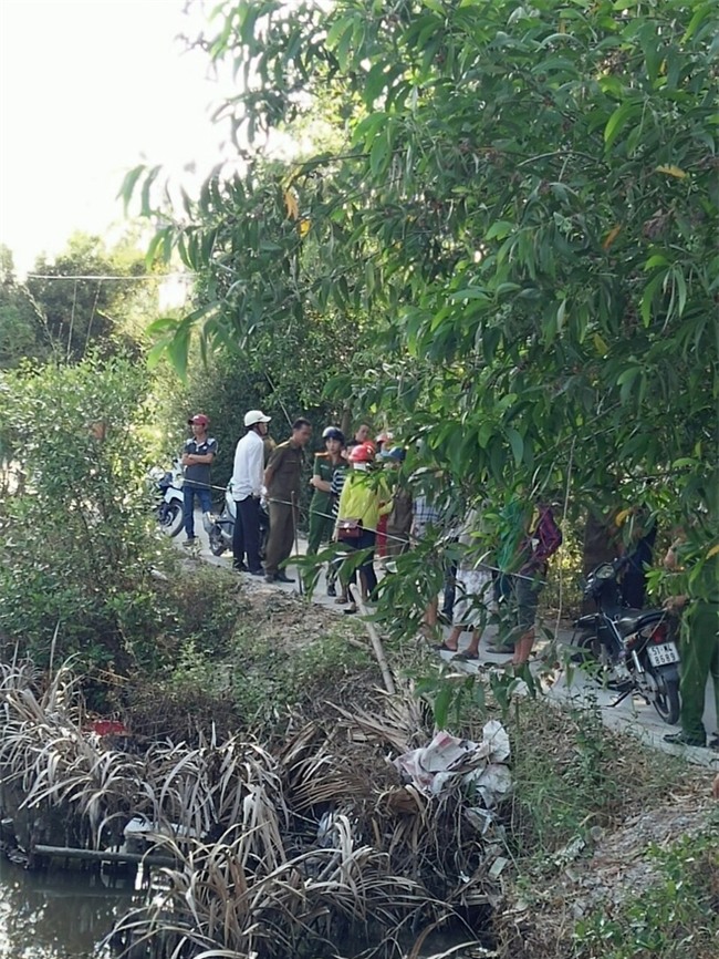 Cà Mau: Đi ăn cháo, người đàn ông hoảng hốt khi phát hiện một xác chết trôi trên sông - Ảnh 2.