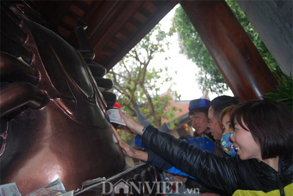 dau nam, danh hai vuong rau ban chuyen di le u me gay