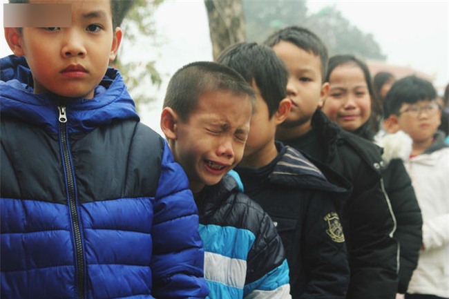 Chuyện về bé Hải An hiến giác mạc sau khi qua đời: Con muốn khi mất đi, những bộ phận vẫn sống trên cơ thể người khác