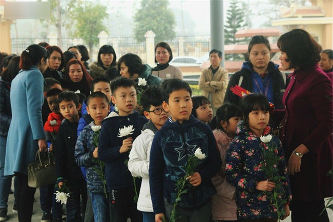 Chuyện về bé Hải An hiến giác mạc sau khi qua đời: Con muốn khi mất đi, những bộ phận vẫn sống trên cơ thể người khác