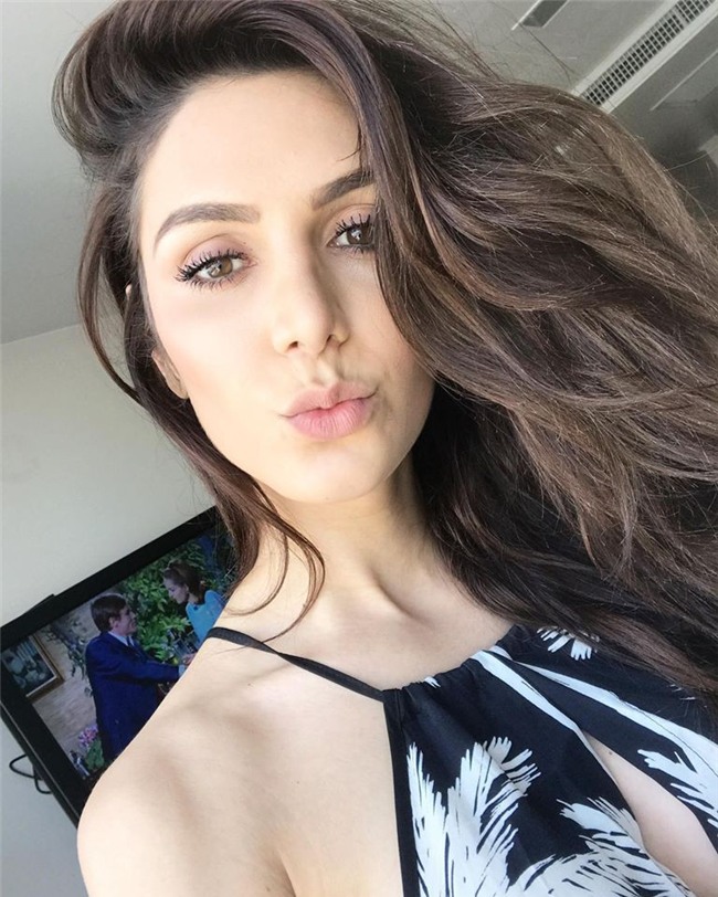 Xuất hiện mỹ nhân đẹp lấn át, body siêu nóng bỏng mà dàn thí sinh Hoa hậu Chuyển giới ai cũng phải cẩn thận - Ảnh 6.