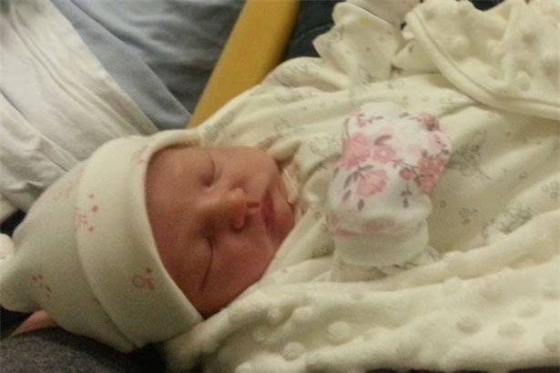 Bé gái 11 tuổi đã làm mẹ vì bị chính anh trai xâm hại, 13 năm sau cuộc sống của cô đã thay đổi hoàn toàn bất ngờ - Ảnh 4.