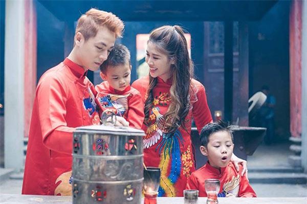 con doi hoi, khong noi "nha minh ngheo, khong co tien", day moi la cach 3 sao viet dap tra - 1