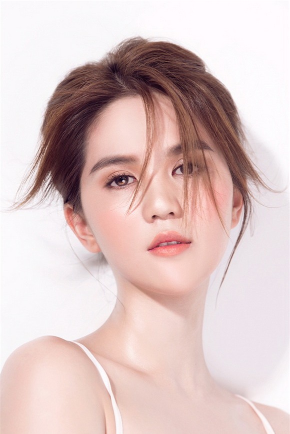 Nữ hoàng nội y ngọc trinh,ngọc trinh nóng bỏng,ngọc trinh sexy