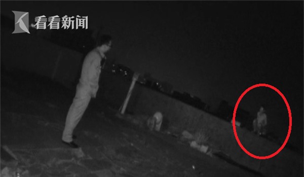 Cảnh sát hốt hoảng khi nhận được điện báo có người muốn tự tử nhưng khi biết lý do họ không tin vào tai mình - Ảnh 1.