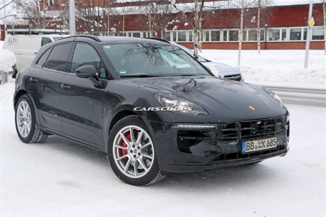 Porsche Macan 2019 trên đường chạy thử