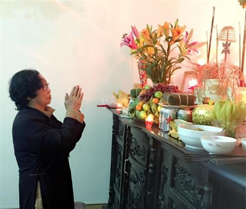 cung ram thang gieng o chung cu can luu y gi? - 1