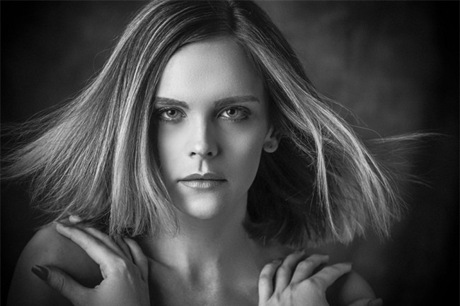 Hương Giang thần thái ngời ngời bên dàn thí sinh "Hoa hậu Chuyển giới Quốc tế" trong loạt ảnh "beauty shoot" - Ảnh 8.