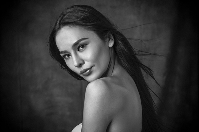 Hương Giang thần thái ngời ngời bên dàn thí sinh "Hoa hậu Chuyển giới Quốc tế" trong loạt ảnh "beauty shoot" - Ảnh 9.