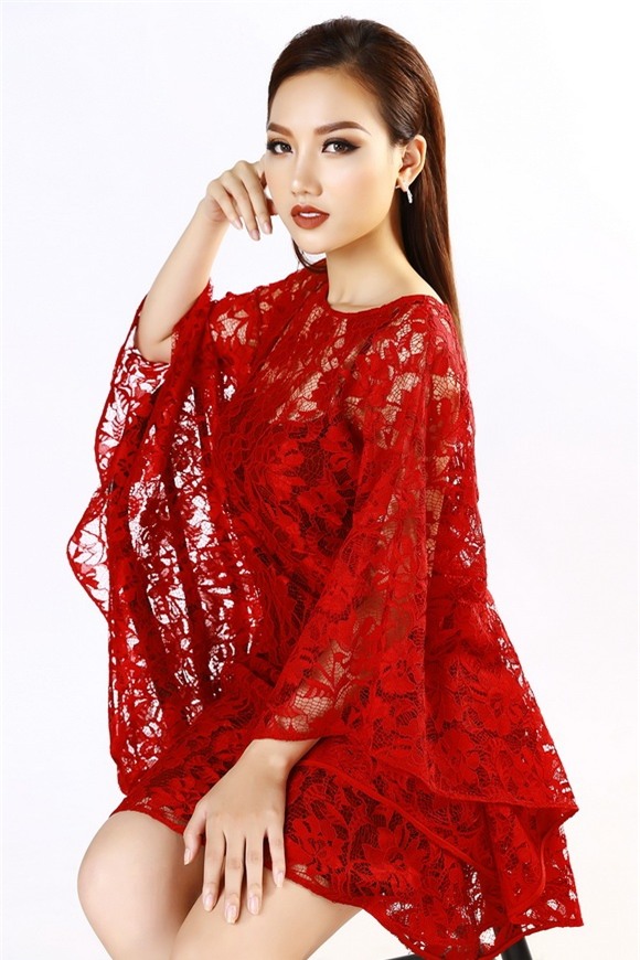 Nữ hoàng sắc đẹp hoàng thu thảo,hoàng thu thảo khoe thân hình đồng hồ cát,nữ hoàng sắc đẹp toàn cầu 2017