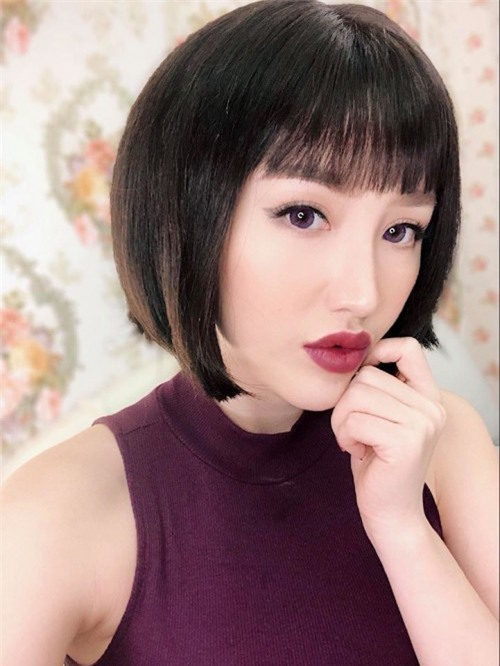 Nối bước Kỳ Duyên, sau khi bơm môi Bảo Thy ngày càng hở bạo và liên tục khoe hàng hiệu - Ảnh 4.