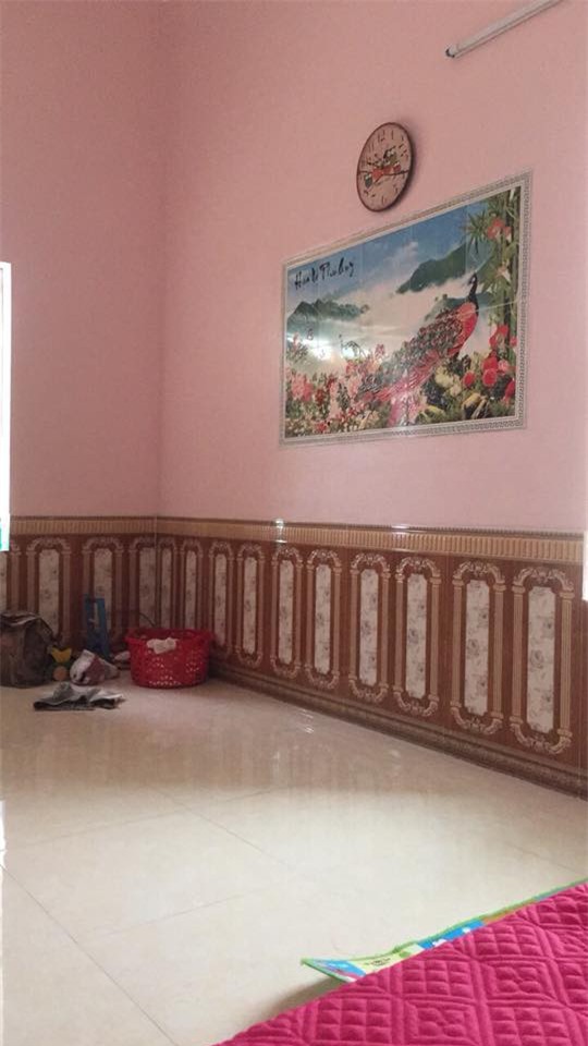 Thanh niên đăng đàn kể khổ vì vợ nghiện màu hồng, dân mạng chia làm 2 phe ném đá nhau quyết liệt - Ảnh 12.