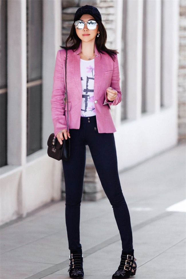 Diện quần âu và sơmi cách điệu đẹp như các quý cô châu Á trong street style đầu tháng 3 - Ảnh 10.