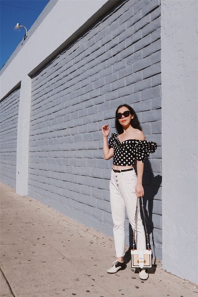 Diện quần âu và sơmi cách điệu đẹp như các quý cô châu Á trong street style đầu tháng 3 - Ảnh 12.