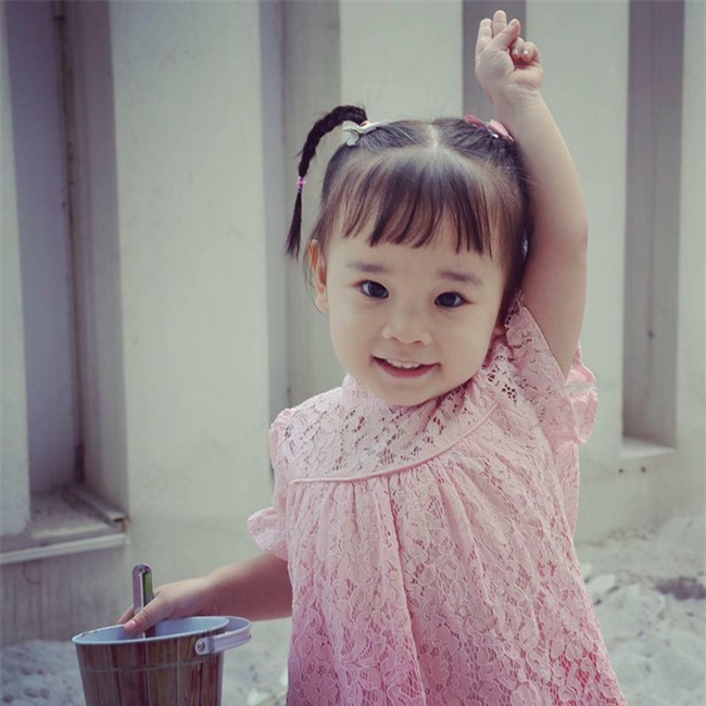 Chưa đầy 4 tuổi, cô bé này đã có thể sử dụng tiếng Anh như tiếng mẹ đẻ nhờ mẹ dạy song song từ khi tập nói-2