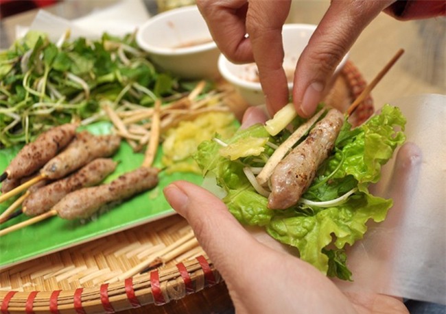 Cần gì phải lặn lội đâu xa khi đã có công thức làm nem lụi chuẩn vị như ngoài hàng đây rồi - Ảnh 3.