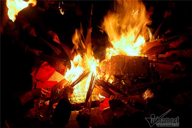 Mẹ chồng,Nàng dâu,Dâng sao giải hạn