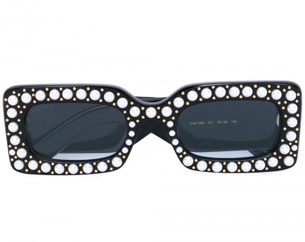 Khoe ảnh selfile tại Paris, Châu Bùi đụng ngay kính Gucci với Chi Pu - Ảnh 10.