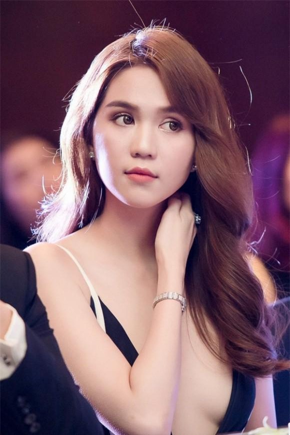 Ngọc Trinh đã đến lúc phải dùng ảnh nude để hâm nóng tên tuổi?-3