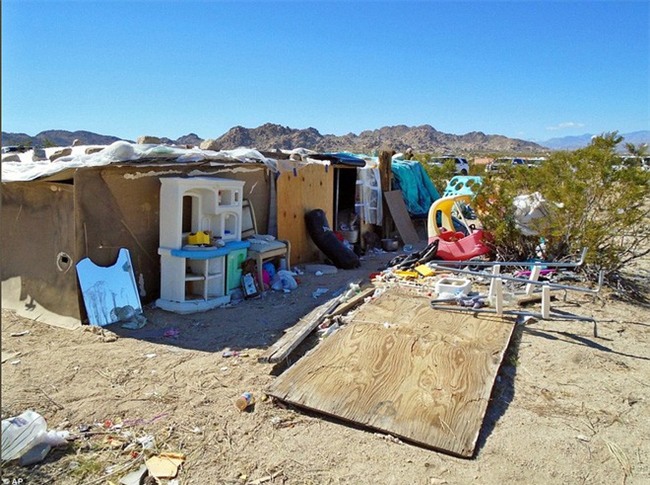 Cặp vợ chồng bị bắt vì ngược đãi con nhưng sự thật đằng sau lại càng đau lòng hơn - Ảnh 3.