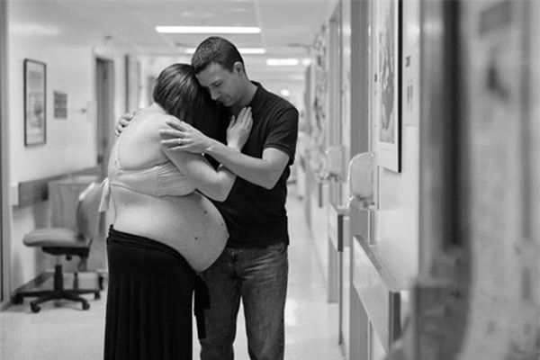 Bức thư chồng viết cho vợ đã ra đi khi sinh con khiến ai đọc cũng cay sống mũi-1