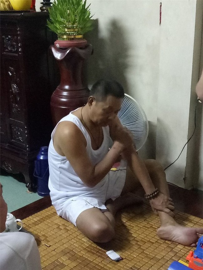 Con gái và câu chuyện về chồng nhặt của mẹ gây xúc động - Ảnh 2.