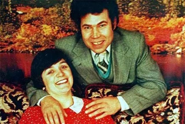 Vô tình kể với bạn cùng lớp, cô con gái giúp cảnh sát phát hiện bí mật của cặp vợ chồng giết người hàng loạt tàn bạo nhất lịch sử nước Anh - Ảnh 9.