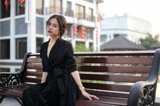 Những người đàn ông từng là một nửa của Hoàng Thuỳ Linh sau biến cố