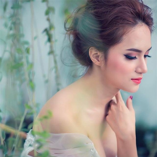 Bên cạnh gu thời trang được đánh giá cao, Hương Giang còn rất chịu khó thay đổi kiểu tóc - Ảnh 25.