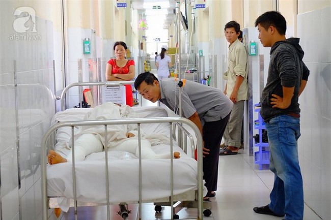 Thương cha không đủ sức khỏe, cậu bé 16 tuổi hai lần lóc da cứu anh ruột bị lửa dầu thiêu sống - Ảnh 9.