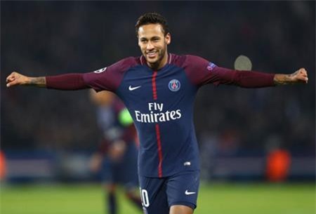 … chàng cầu thủ đắt giá nhất hành tinh Neymar