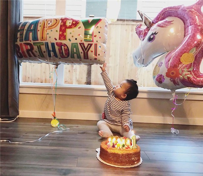 Vợ chồng Lam Trường tự tay nấu nướng chuẩn bị lễ thôi nôi cho con gái yêu-5