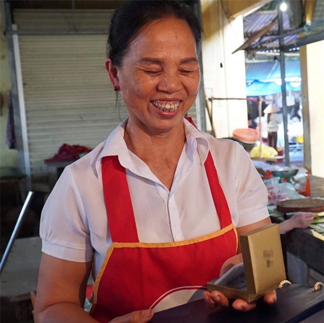 Quà tặng,U23 Việt Nam,Bùi Tiến Dũng,Ngày 8/3