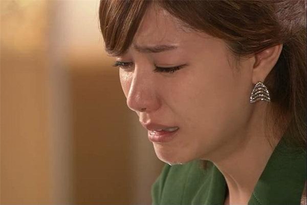 su that cay dang dang sau cau noi: “ba ngoai ban lam, con khong thich ba dau!” - 3