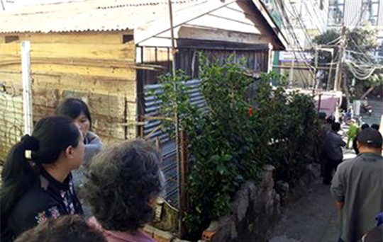 Đâm chết vợ rồi tự sát trước mặt con nhỏ