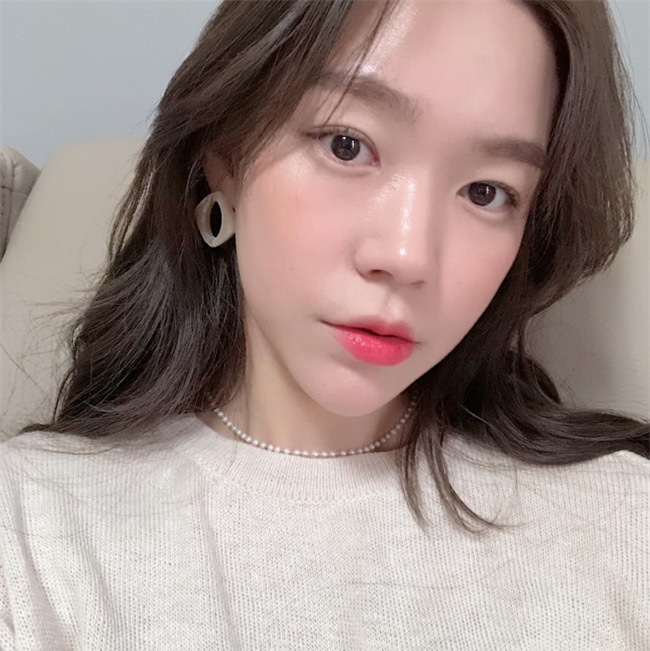 Da loang lổ không đều màu sẽ được giải quyết nếu bạn chăm chỉ tuân theo 5 bước chăm sóc da này - Ảnh 5.