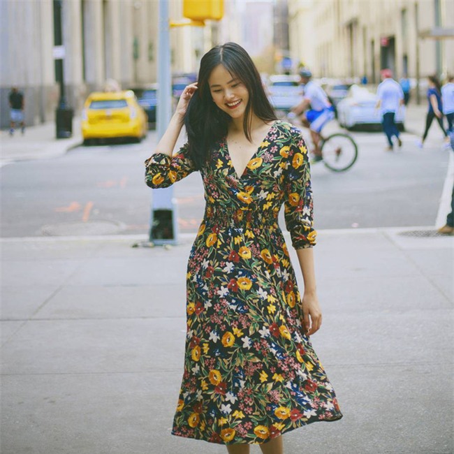 Tìm kiếm gợi ý diện đồ công sở từ chính phong cách của các người đẹp Việt - Ảnh 21.